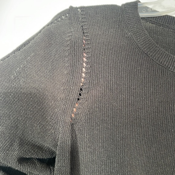 Banana Republic black sweater - Picture 5 of 6